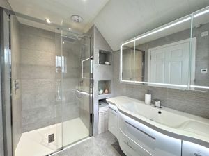 Photo 10- click for photo gallery